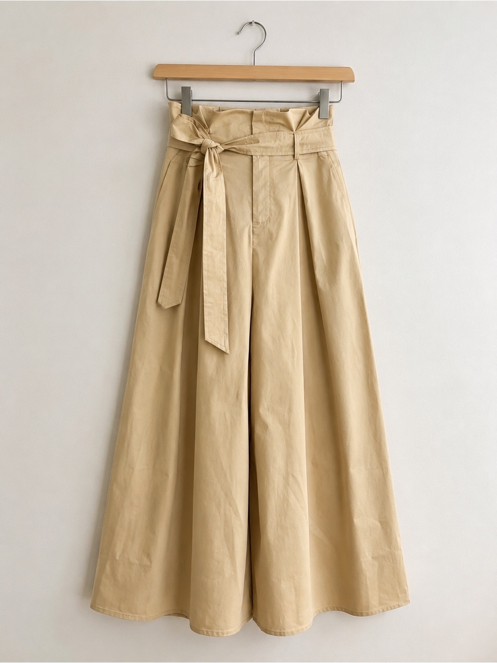 L'AGENCE Lowen Paperbag Crop Pants Size 4 - Picture 7 of 10